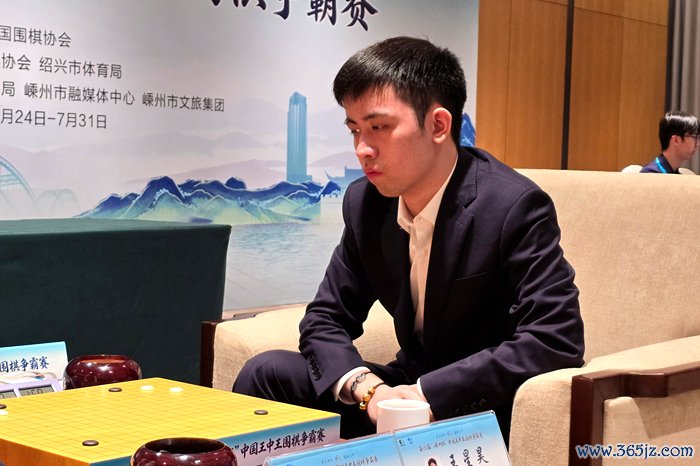 王星昊在比赛中。人民网记者 胡雪蓉摄